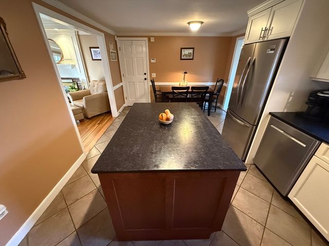 560 West Yarmouth Rd., Yarmouth, MA 02673