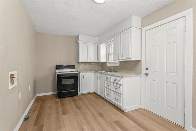 1209 13th Street, Levelland, TX 79336