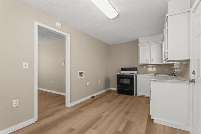 1209 13th Street, Levelland, TX 79336