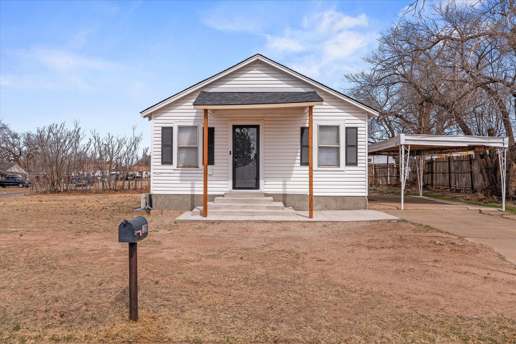 1209 13th Street, Levelland, TX 79336