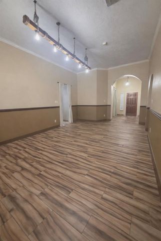 9718 Crystal Boulevard, Baytown, TX 77521