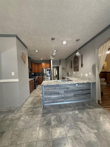 9718 Crystal Boulevard, Baytown, TX 77521