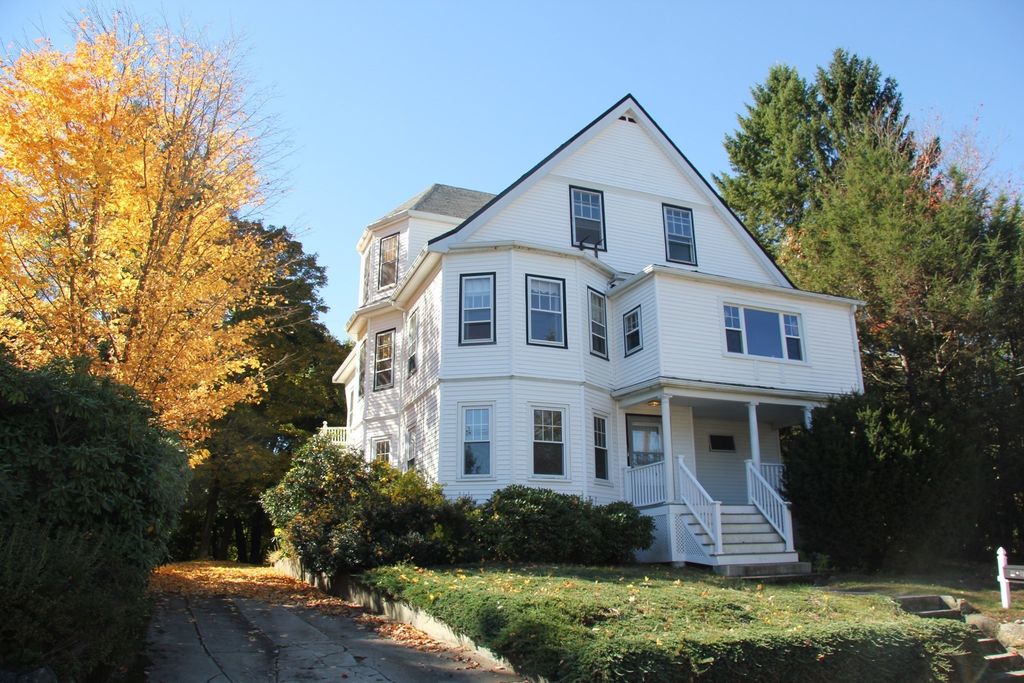 14 Reed St 14, Lexington, MA 02421