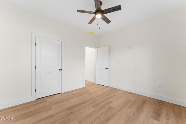 1430 Beechtop Lane, Kodak, TN 37764