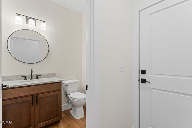 1430 Beechtop Lane, Kodak, TN 37764
