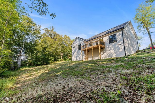 1430 Beechtop Lane, Kodak, TN 37764