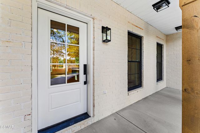 1430 Beechtop Lane, Kodak, TN 37764