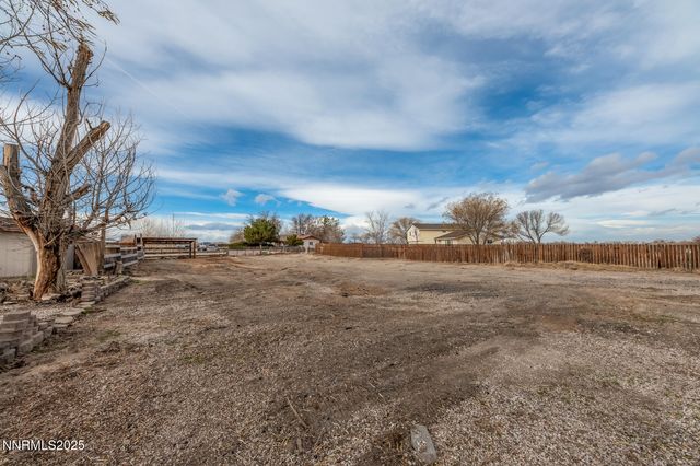 2594 Rice Road, Fallon, NV 89406