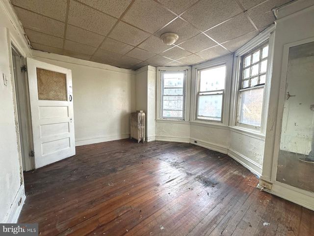 103 N VOGDES ST, Philadelphia, PA 19139