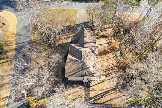 3278 Standing Peachtree NW Trail, Kennesaw, GA 30152