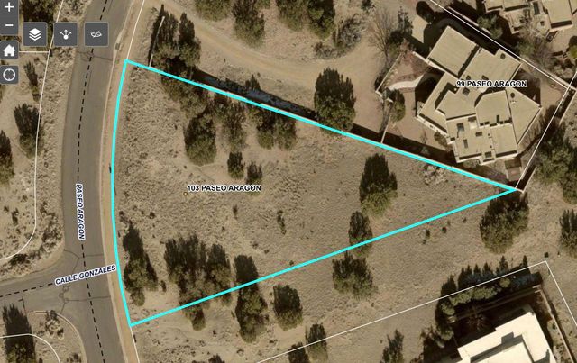 103 Paseo Aragon, Santa Fe, NM 87506