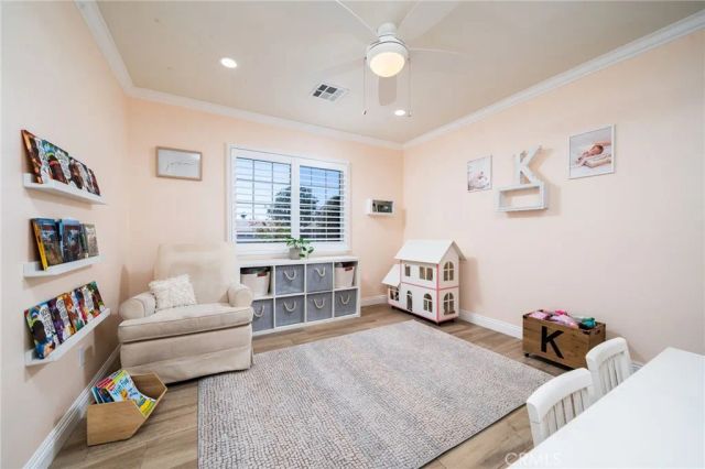 1025 Kent Drive, Claremont, CA 91711