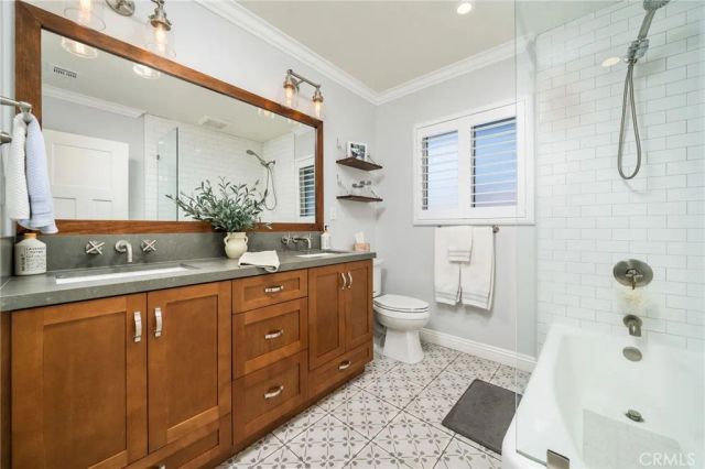 1025 Kent Drive, Claremont, CA 91711