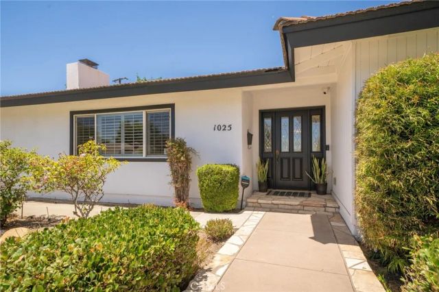 1025 Kent Drive, Claremont, CA 91711