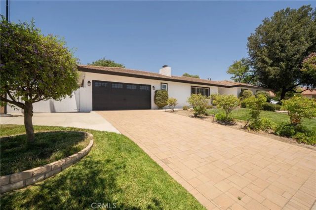 1025 Kent Drive, Claremont, CA 91711