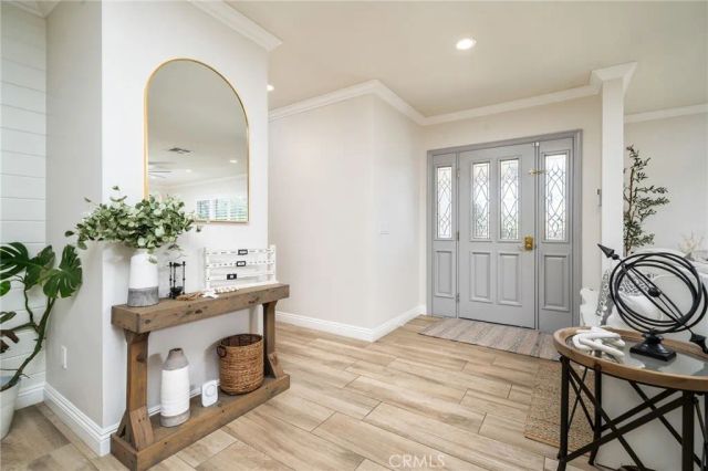 1025 Kent Drive, Claremont, CA 91711