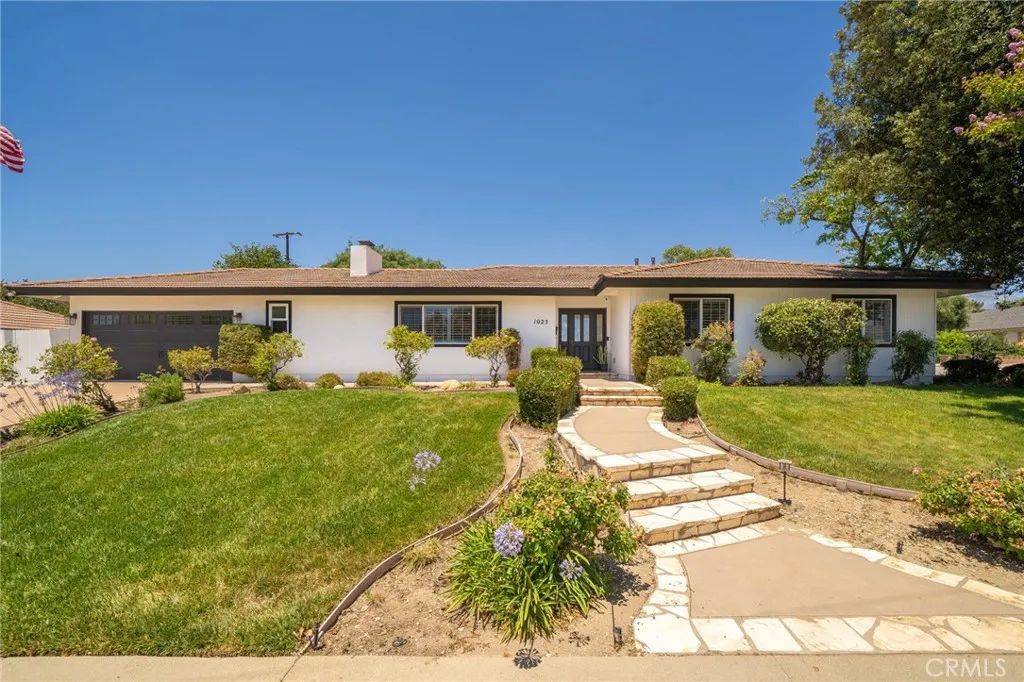 1025 Kent Drive, Claremont, CA 91711