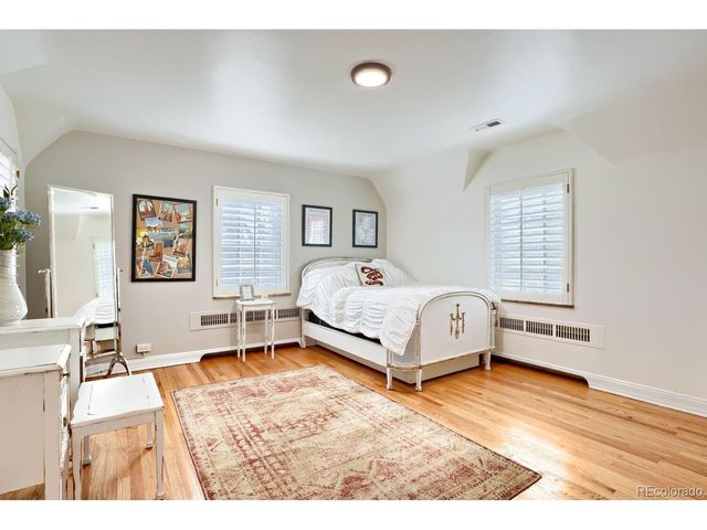 6235 E 17th Avenue Pkwy, Denver, CO 80220