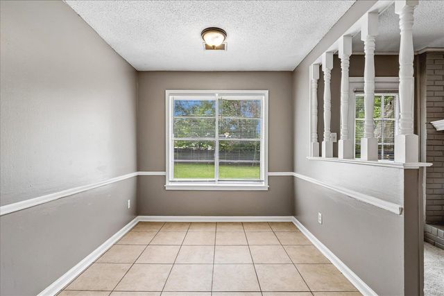 4379 HUNT CLIFF TRCE, Memphis, TN 38128