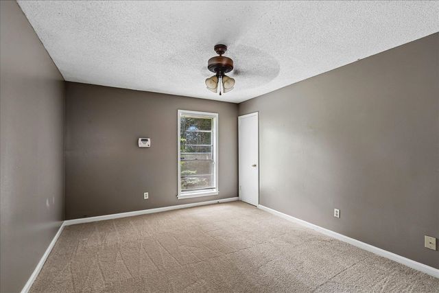 4379 HUNT CLIFF TRCE, Memphis, TN 38128