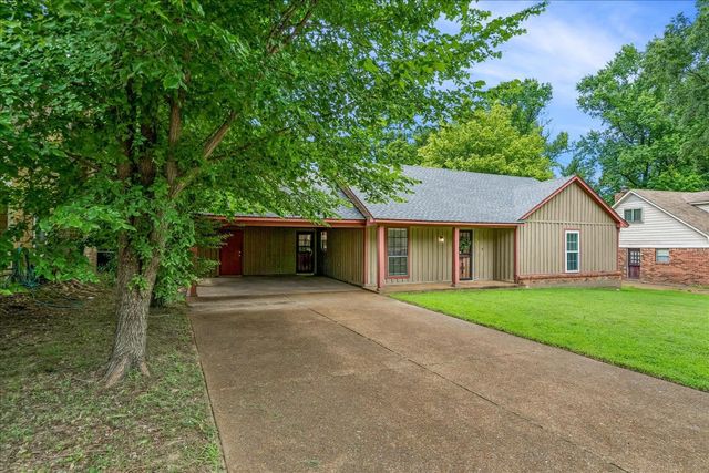 4379 HUNT CLIFF TRCE, Memphis, TN 38128