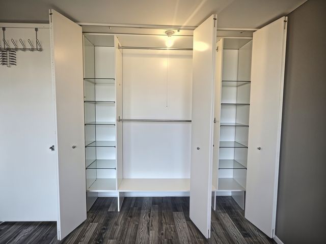 655 W Irving Park Road 716, Chicago, IL 60613