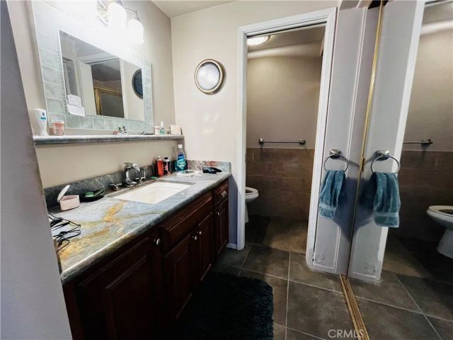 230 Linden Avenue 504, Long Beach, CA 90802