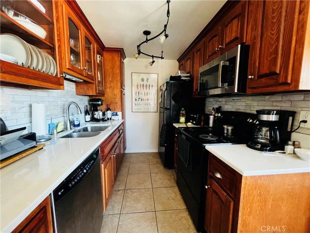 230 Linden Avenue 504, Long Beach, CA 90802
