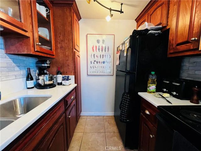 230 Linden Avenue 504, Long Beach, CA 90802