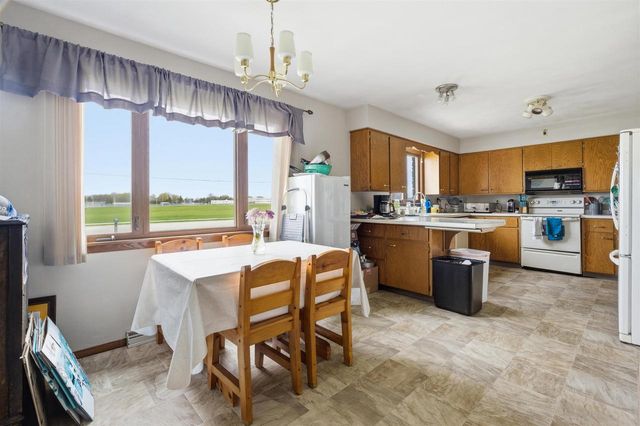 443 W MAIN STREET, Chilton, WI 53014