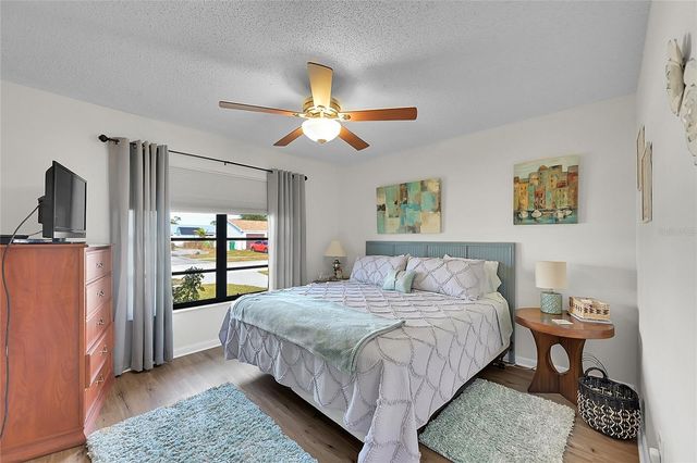 13427 ROMFORD AVENUE, Port Charlotte, FL 33981