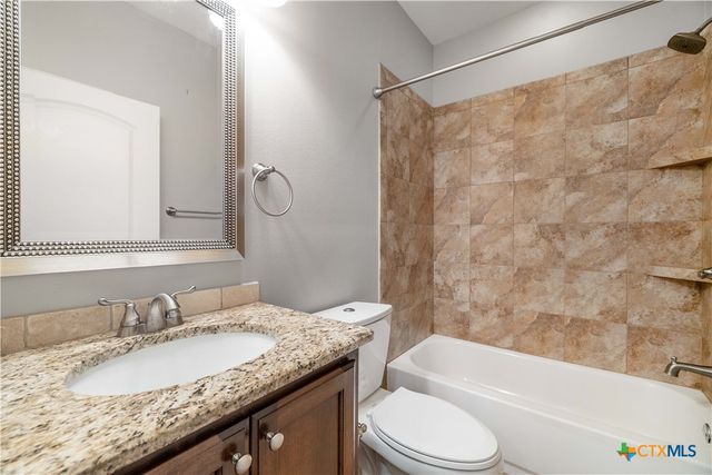 609 Mason Circle, Victoria, TX 77904