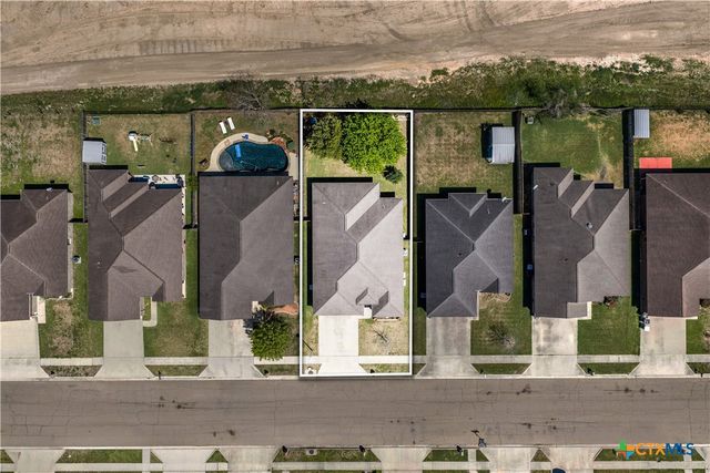 609 Mason Circle, Victoria, TX 77904