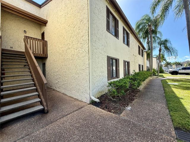 706 115TH AVENUE N 2406, St Petersburg, FL 33716