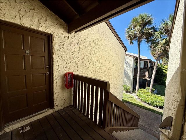 706 115TH AVENUE N 2406, St Petersburg, FL 33716