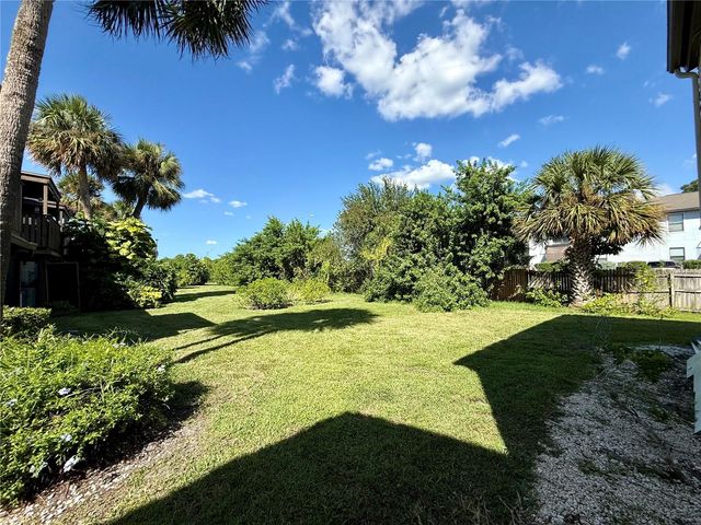 706 115TH AVENUE N 2406, St Petersburg, FL 33716
