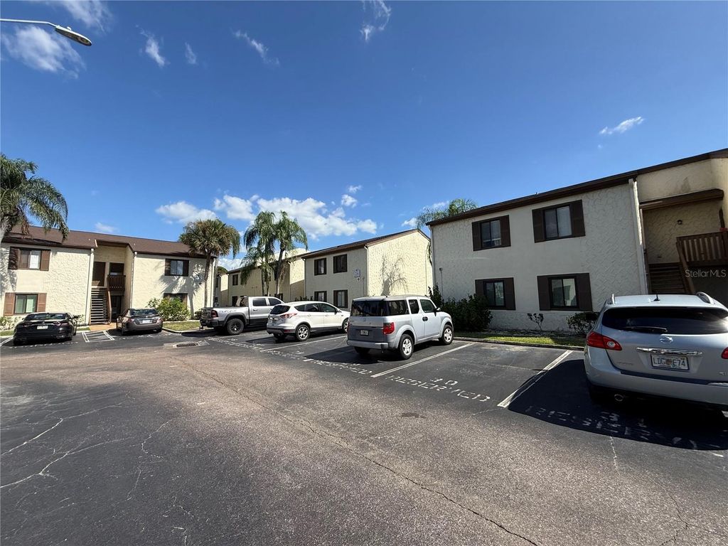 706 115TH AVENUE N 2406, St Petersburg, FL 33716