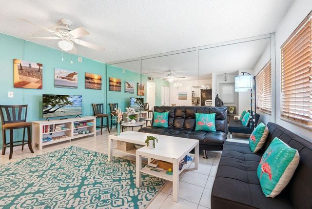 1401 N 12th Court 11a, Hollywood, FL 33019