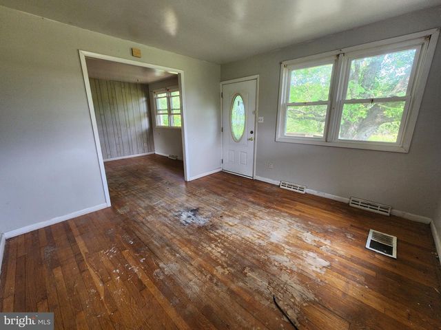 5970 SCAGGS RD, Owings, MD 20736