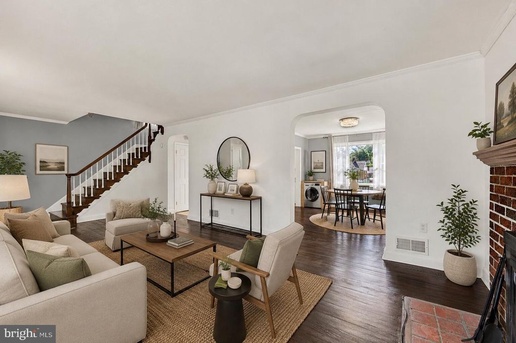 Image 1 of property listing at 3655 FOREST GARDEN AVE, Baltimore, MD 21207