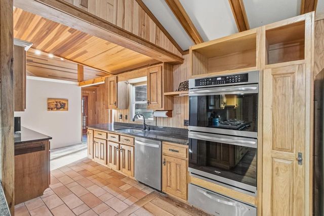 W2470 County Road B, Montello, WI 53949