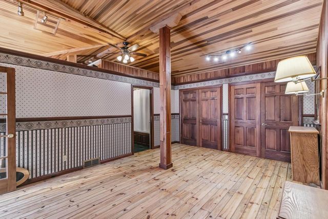 W2470 County Road B, Montello, WI 53949