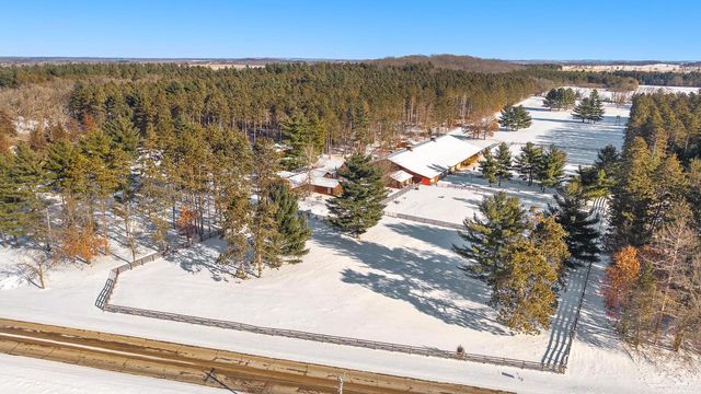 W2470 County Road B, Montello, WI 53949