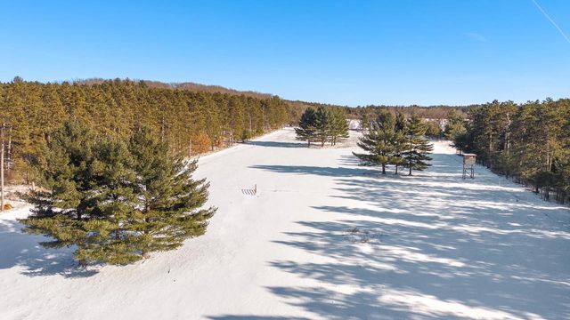 W2470 County Road B, Montello, WI 53949