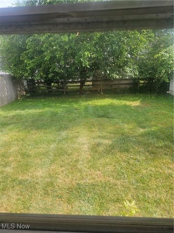 3898 Salisbury Road, South Euclid, OH 44121