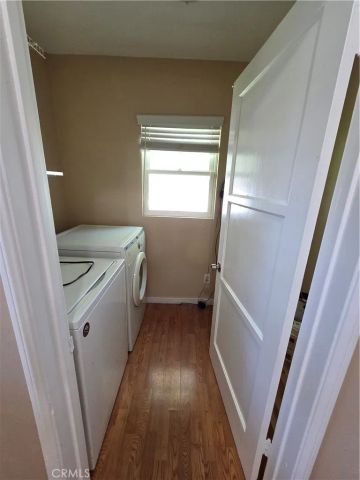 863 N 9th Avenue, Upland, CA 91786
