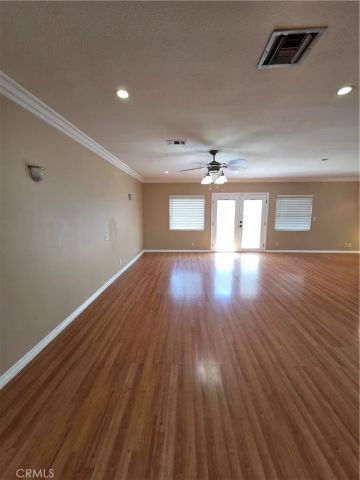 863 N 9th Avenue, Upland, CA 91786