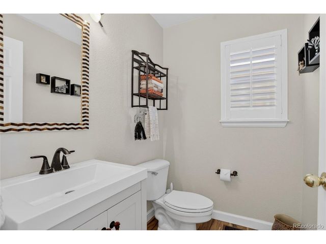 9910 Melbourne Pl, Highlands Ranch, CO 80130