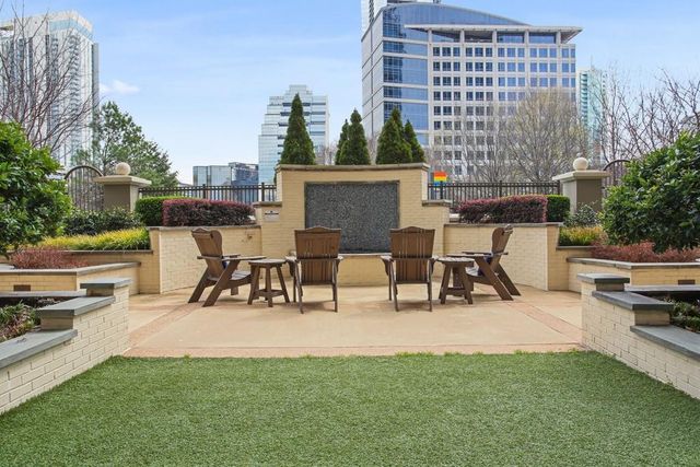 3334 Peachtree NE Road 109, Atlanta, GA 30326