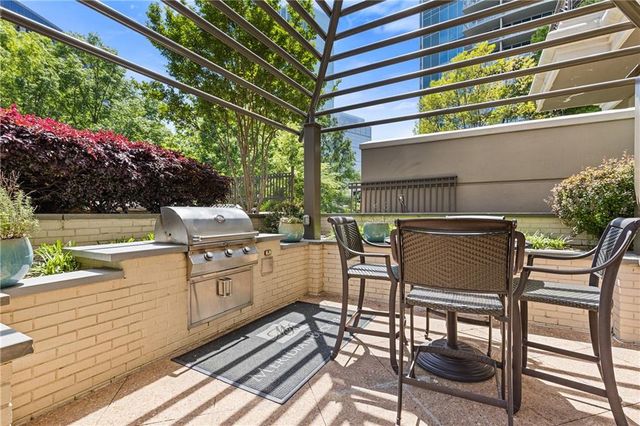 3334 Peachtree NE Road 109, Atlanta, GA 30326